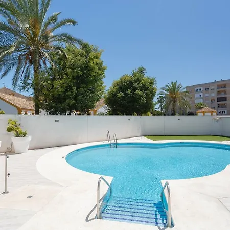 Real Escuela Apartment *